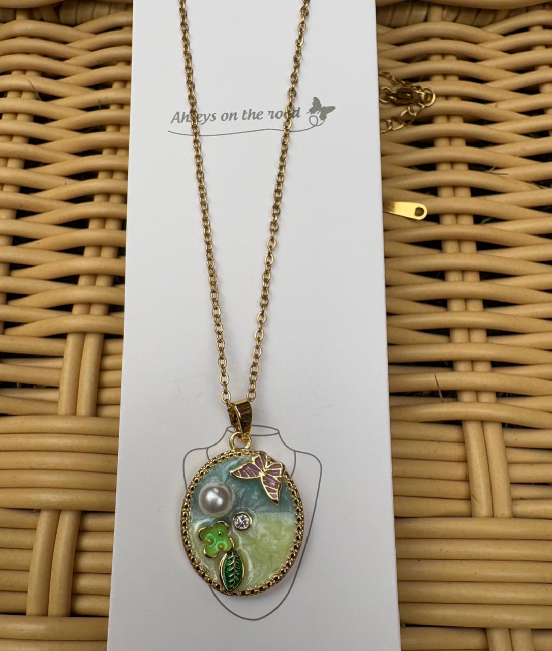 Filigree Heart Pendant
