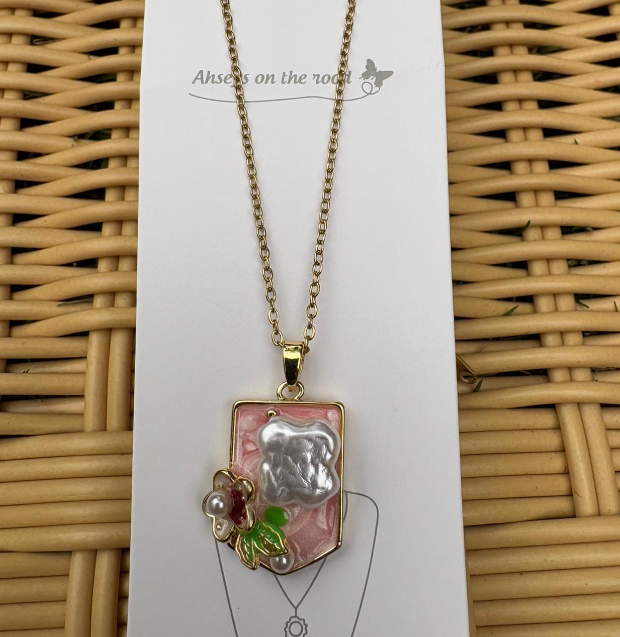 Baroque Pearl Pendant