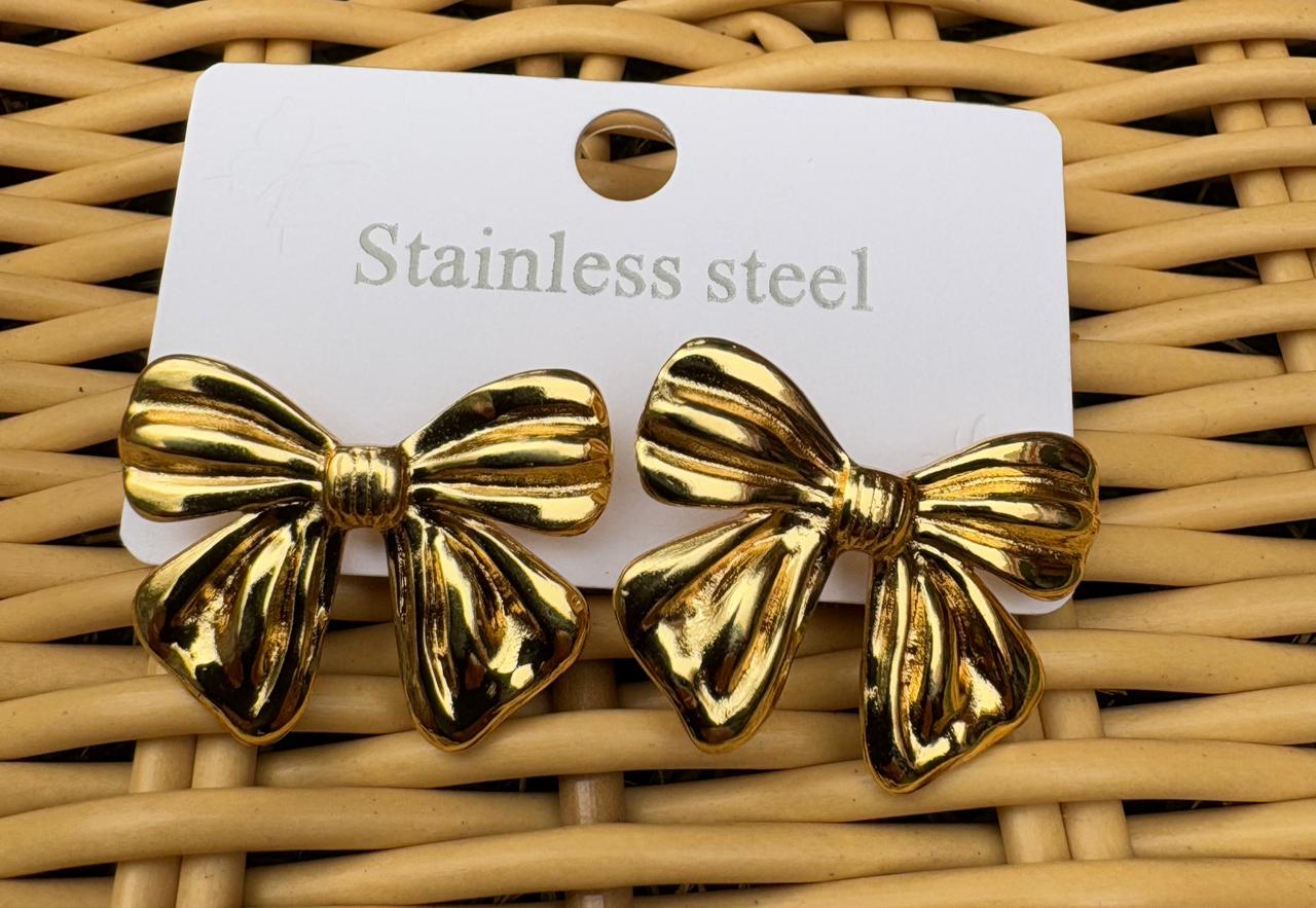 Sculpted Bow Earrings