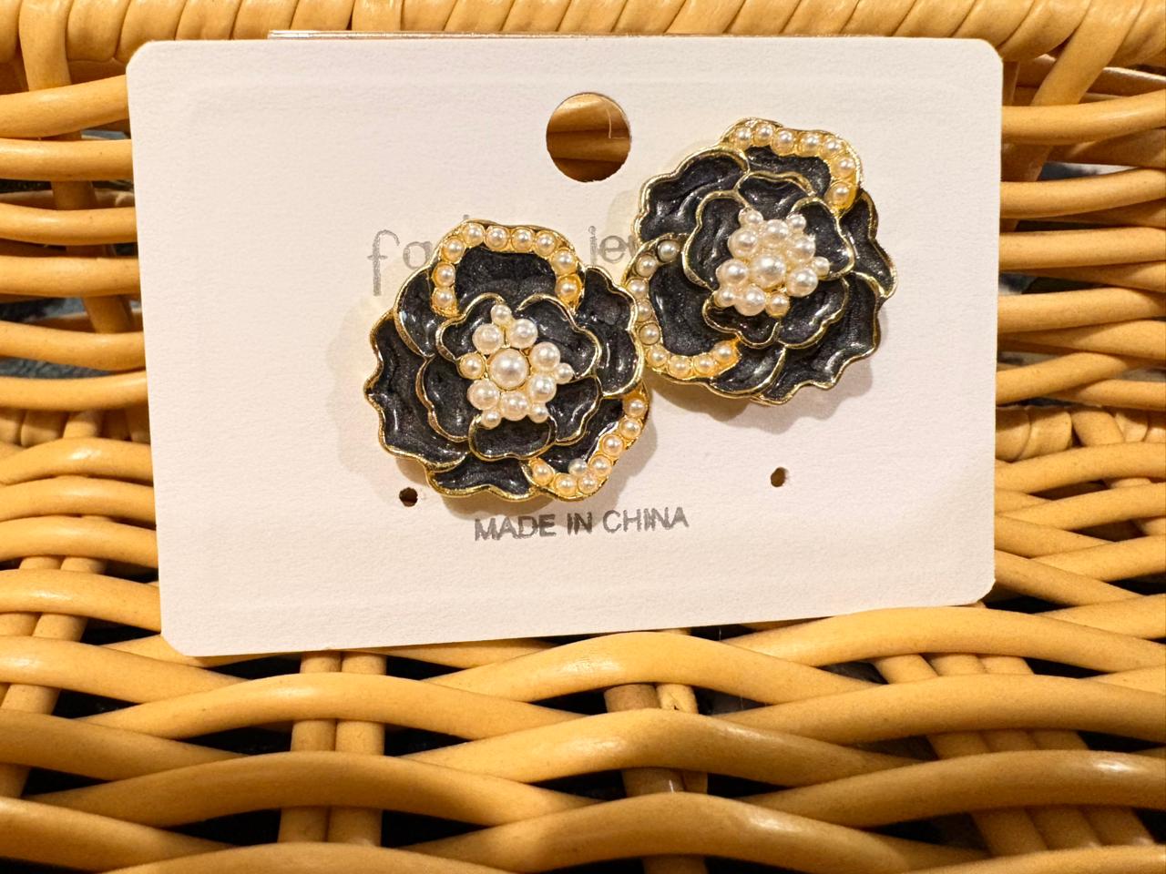 Midnight Korean Earring