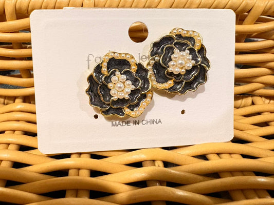 Midnight Korean Earring